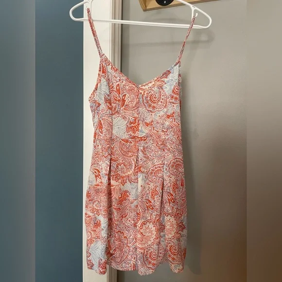 Romper - Picture 1 of 6